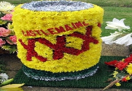 Strange floral tributes at the cemeteries