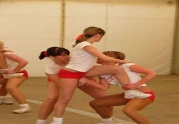 Cheerleader fails